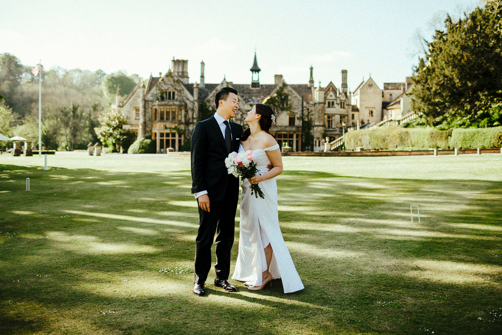 Cotswolds pre-wedding photo location ideas