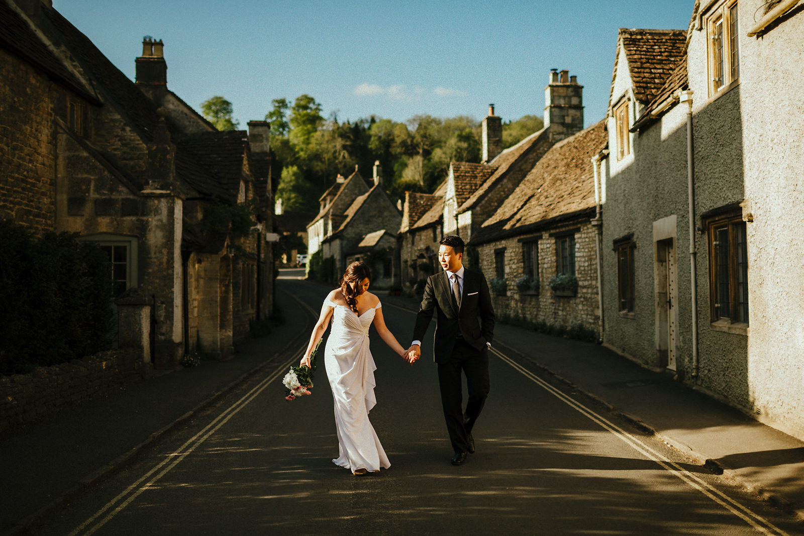 Romantic Cotswolds pre-wedding photography