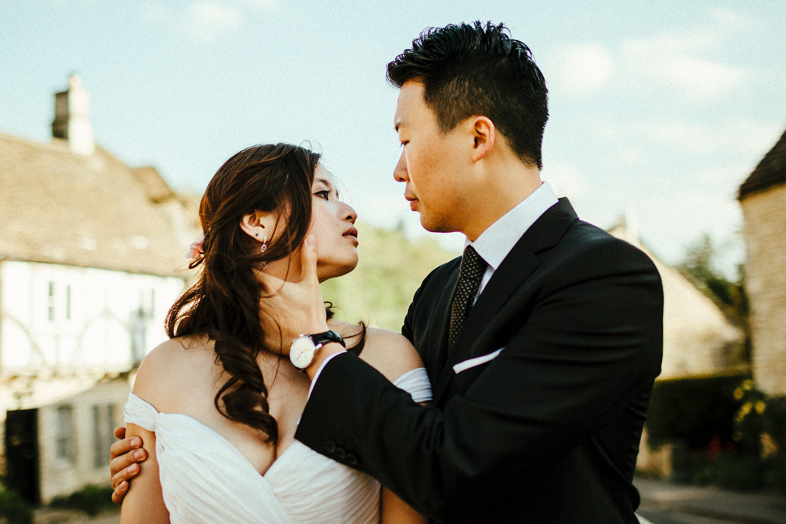 Romantic Castle Combe pre-wedding photography