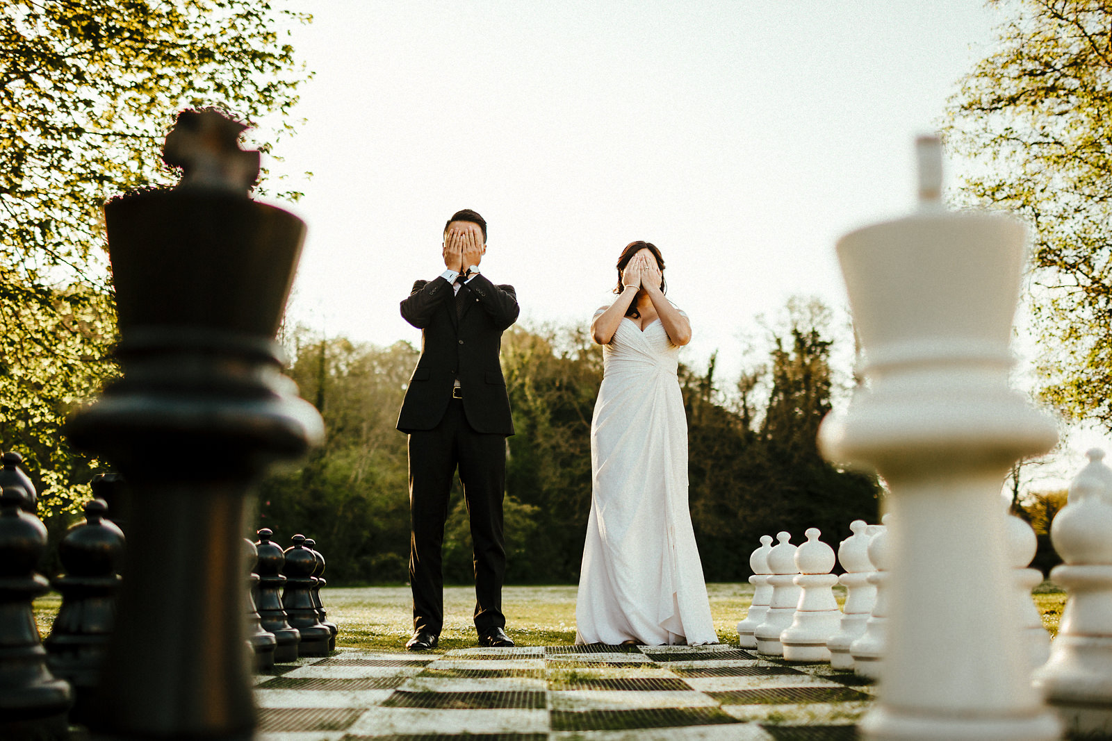 Creative Cotswolds wedding photography