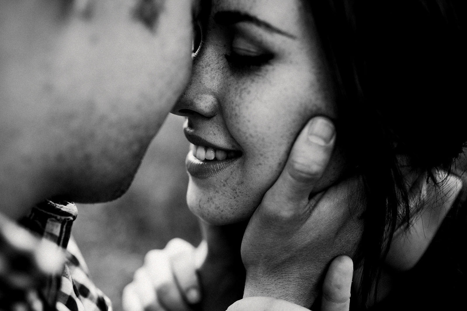 Relaxed Woodland Meadow Pre-Wedding Photography